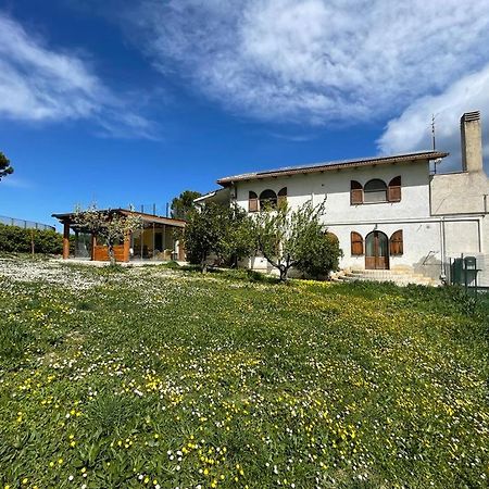 Frapippo Hotell Chieti Exteriör bild